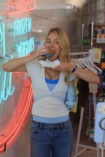 Sydney Sweeney