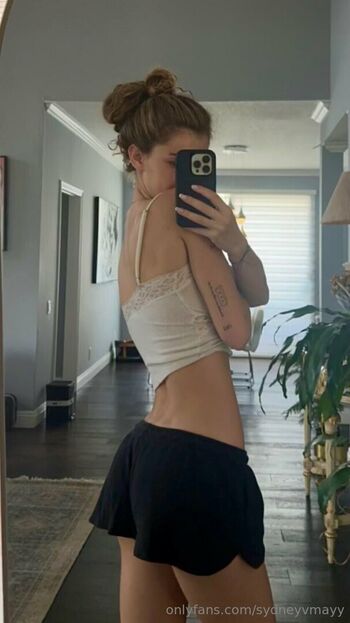 SydneyvMay