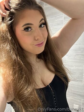 Tallbunnyy