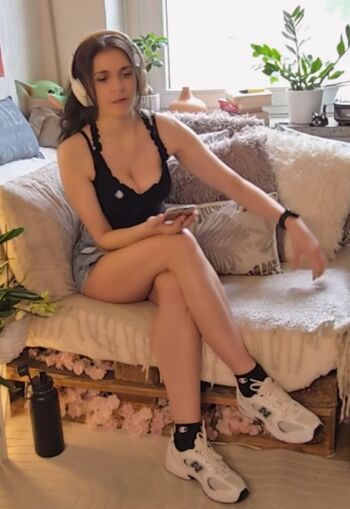 Tania Derveaux