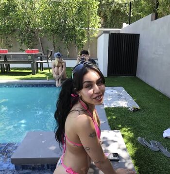 Tara Yummy