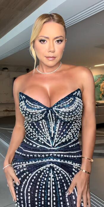Tati Cariani