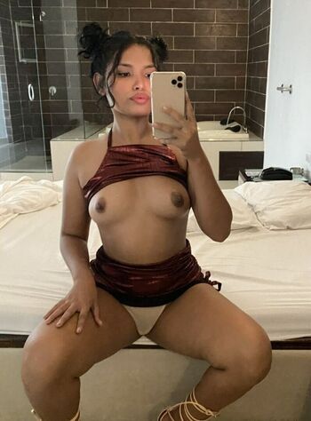 Taty Valle