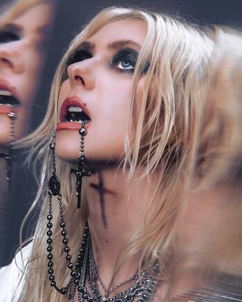 Taylor Momsen