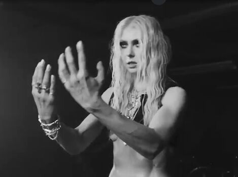 Taylor Momsen