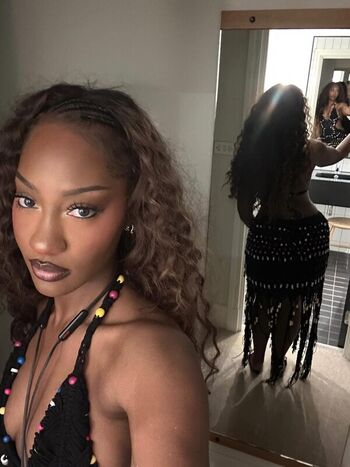 Full leaked Tems private onlyfans photo