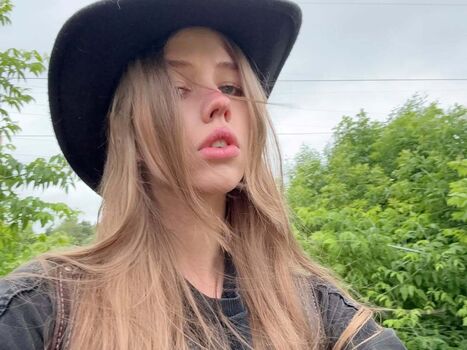 Full leaked Sandy/ private onlyfans photo
