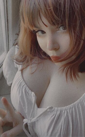 Full leaked Themooncryy private onlyfans photo