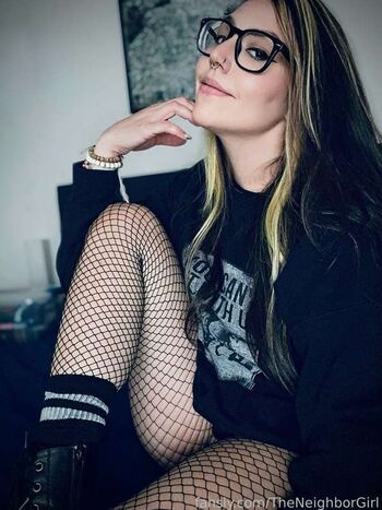TheNeighborGirl