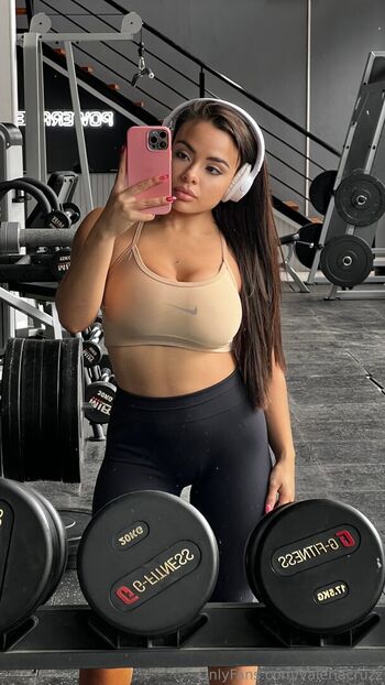 valeriacruzz