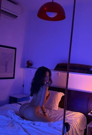 Vanessa.rhd