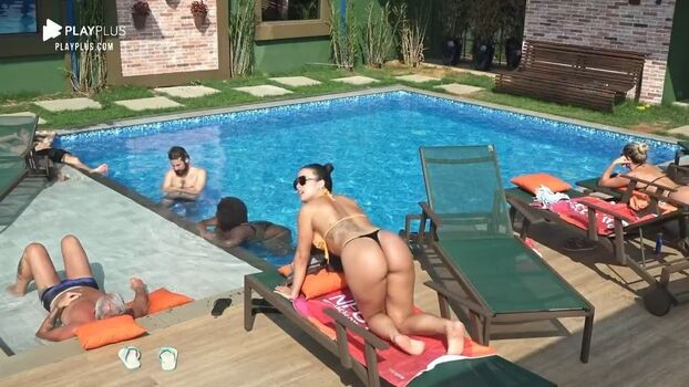 Victoria Villarim