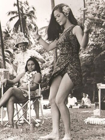 Vintage Sexy Celebs