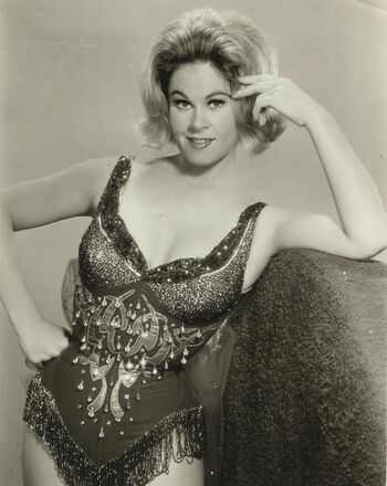 Vintage Starlets