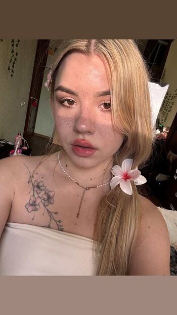 Full leaked Study angel/ private onlyfans photo