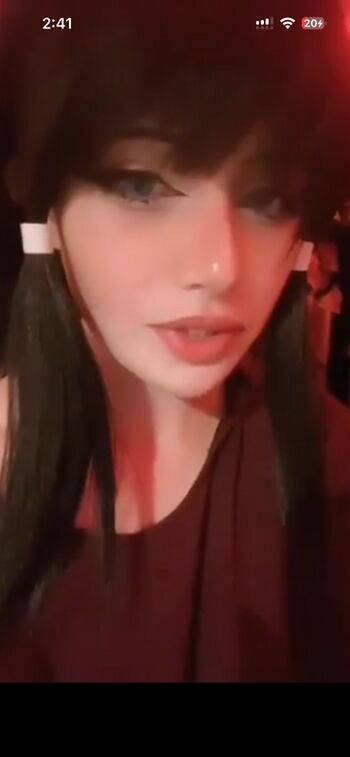 Full leaked Lyfi greens/ private onlyfans photo