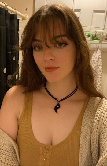 Full leaked Hologana/ private onlyfans photo