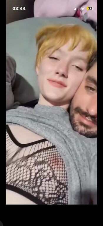 Full leaked Susan wayland/ private onlyfans photo