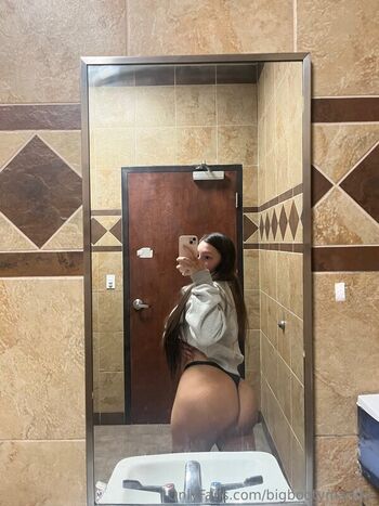 Whorechata