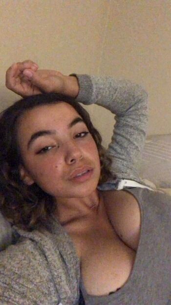 Full leaked Woahh emily page private onlyfans photo