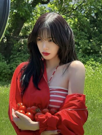 WomenK-pop