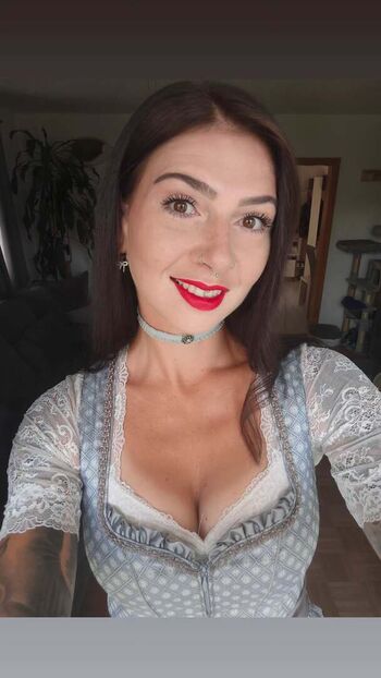xtheresa_