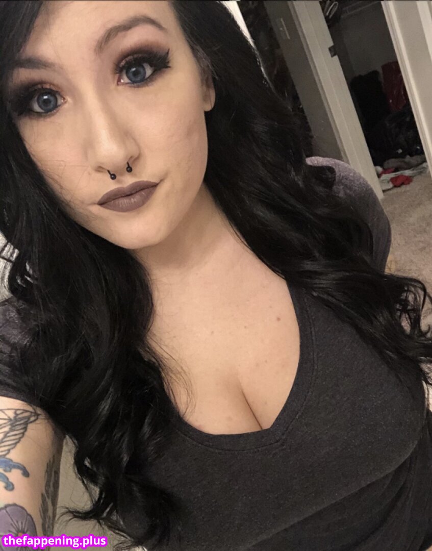 CheshireKatx / lilgothraven / u13085533 / xxcheshire_kat Naken OnlyFans Foto #34