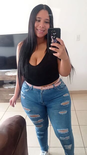 Full leaked Yahanis yisseth private onlyfans photo