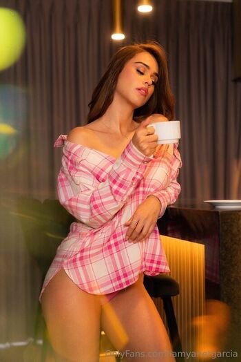 Yanet Garcia
