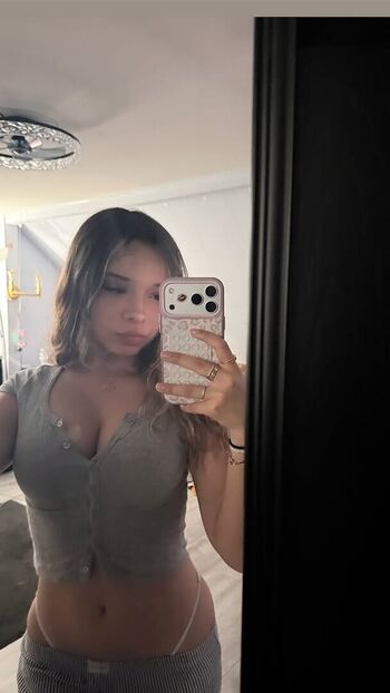 yessseeeniiaa