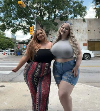 yourcurvystacy