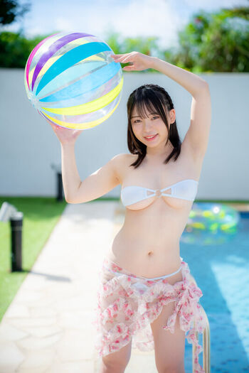 Yuna Shirahoshi 白星優菜