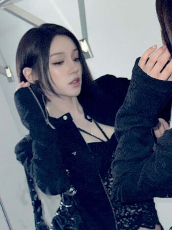 Full leaked Kira perez/ private onlyfans photo