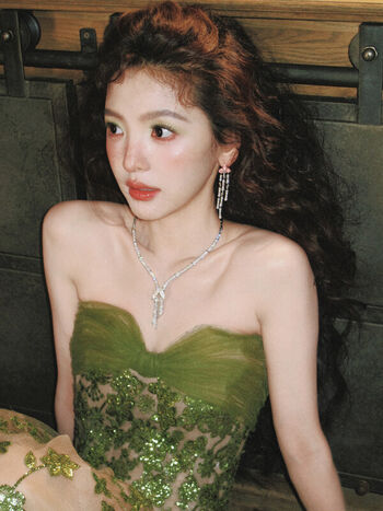 Zhang Ruonan