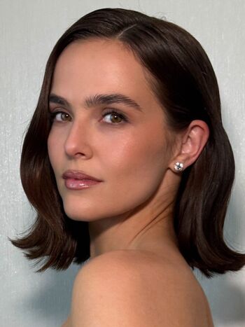 Zoey Deutch